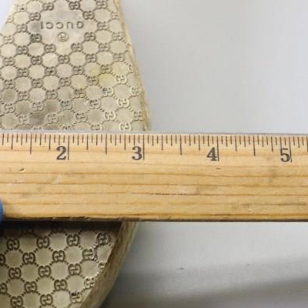 Gucci White Leather Espadrille Wedge Sandals with Brown Logo Trim - Picture 11 of 12